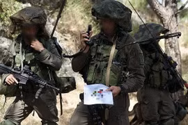 Israel cảnh báo chiến tranh với Lebanon, Hezbollah tung video huấn luyện đặc nhiệm đáp trả