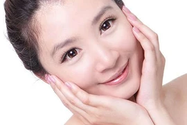 Trẻ hóa làn da từ bên trong và bên ngoài