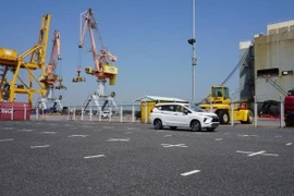 Ô tô nhập khẩu từ ASEAN bất ngờ tăng tốc về Việt Nam