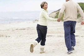 Chuyên gia gợi ý việc tập luyện thể dục đúng cách với người cao tuổi