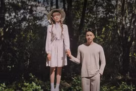 Sau scandal 'trà xanh', Thiều Bảo Trâm mong thế giới dịu dàng hơn với 'anh'