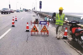 Thông xe cầu Thăng Long vào cuối năm 2020