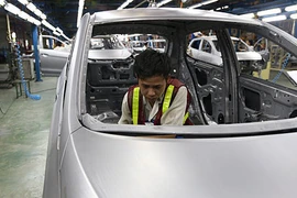 Tạm ngừng lắp ráp xe Hyundai tại Việt Nam