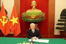 Tổng Bí thư, Chủ tịch nước Nguyễn Phú Trọng điện đàm với Thủ tướng Nhật Bản Xư-ga Y-ô-si-hi-đê