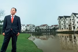 Tỷ phú Phạm Nhật Vượng thuê nguyên một chiếc Dreamliner 787 giúp khách du lịch Ucraina bị hủy chuyến về nước