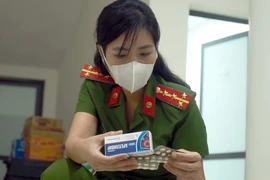 Bán thuốc chữa COVID-19, kit test không rõ nguồn gốc bị xử lý ra sao?