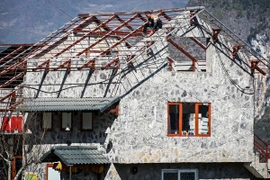 Nhà hàng ở Mã Pì Lèng sau nửa năm 'cải tạo'