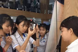 Vỏ cam thành bao bì thay túi nilon