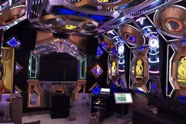 Bắt đầu từ ngày 15/3, Hưng Yên mở lại các hoạt động bao gồm dịch vụ karaoke, quán bar, vũ trường.