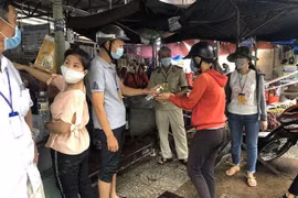 Đà Nẵng tiếp tục phong tỏa: Mỗi hộ dân đi chợ 3 ngày một lần