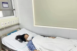 Cứu thai phụ ho ra máu nặng