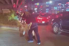 Lời khai tài xế đánh người ở đường Khuất Duy Tiến