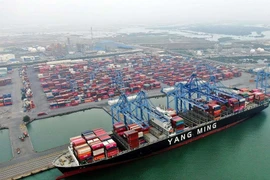 Đổi mới phát triển kinh tế biển kết hợp quốc phòng