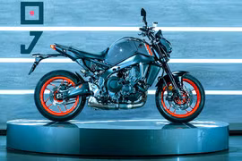 Mạng lưới xe phân khối lớn Revzone Yamaha Motor ra mắt tại Việt Nam