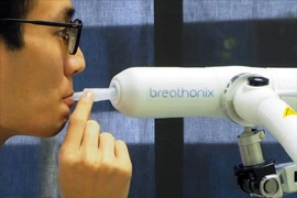 Xét nghiệm Covid- 19 qua hơi thở.