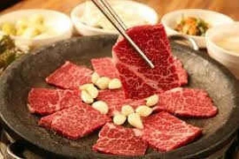 Ăn nhiều thịt tăng nguy cơ ung thư đại trực tràng?