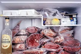 Tủ lạnh nặng mùi