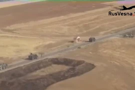 Quân cảnh Nga chính thức kiểm tra sự hiện diện của Mỹ ở đông bắc Syria
