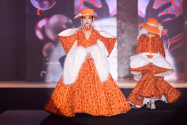 Lần đầu tiên ứng dụng công nghệ thực tế ảo vào trình diễn thời trang tại Việt Nam