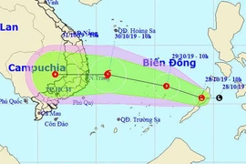 Biển Đông xuất hiện vùng áp thấp, có thể mạnh thành bão