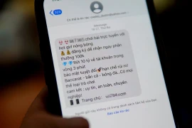 Nhắn tin quảng cáo sau 22h có thể bị phạt tới 30 triệu đồng.