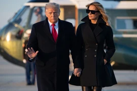 Trump bức xúc vì Melania bị các tạp chí thời trang 'tẩy chay'