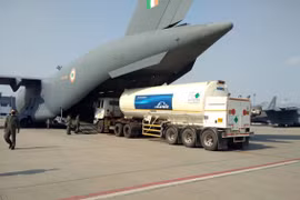 Các nước trợ giúp Ấn Độ đối phó với "thảm họa" Covid-19