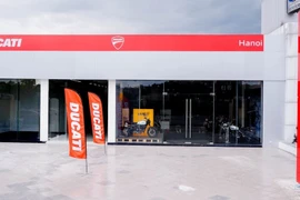 “Đột nhập” showroom DUCATI mới rộng 800m2 tại Hà Nội trước lễ ra mắt