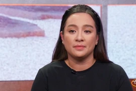 Wendy Phạm đưa tro cốt của Phi Nhung trở lại Việt Nam trước khi rải xuống biển Hawaii