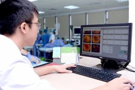 Hệ sinh thái y tế giúp người dân theo dõi sức khỏe trọn đời 