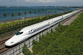 Khẩn trương thẩm định Báo cáo nghiên cứu tiền khả thi đường sắt cao tốc Bắc-Nam