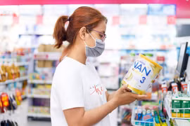  Nestlé Việt Nam ra mắt sản phẩm NAN SUPREME 3 mới với công thức bổsung HMOs2’-FL và LNnTgiúp tăng sức đề kháng