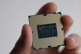 Chế tạo pin siêu nhỏ cho các vi máy tính IoT, thiết bị y tế và robot vi mô