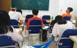 Dạy thêm là ngành kinh doanh có điều kiện: Kiến thức không đánh đố, không phải học thêm