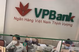 Những “bông hồng” Thủ đô “tỏa hương” giữa tâm dịch