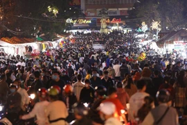 Nguy cơ bùng dịch lớn khi khách đến Đà Lạt tăng ngoài dự kiến