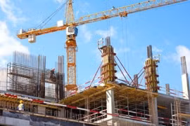 Công trình xây dựng tại Hà Nội phải báo cáo công tác phòng chống dịch hàng ngày.