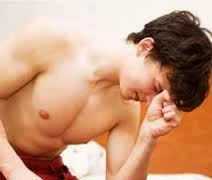 Tiết dịch niệu đạo ở nam giới dễ vô sinh