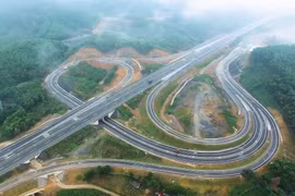 Doanh thu cao tốc Nội Bài - Lào Cai sụt giảm, chỉ đạt 577 triệu đồng/ngày