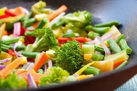  Phụ nữ mang thai cần chú trọng hải sản và đạm thực vật