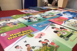 Hai bộ SGK "biến mất": Bộ Giáo dục & đào tạo cần có câu trả lời?