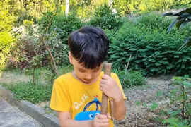 Cậu bé đã gọi quyết định của mình là "mạo hiểm sinh tồn".