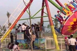  Rủi ro khi chơi tàu lượn