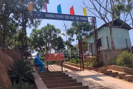 Để xảy ra 3 ca mắc Covid-19, Điện Biên đình chỉ hiệu phó