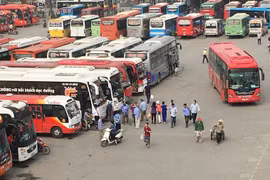 Bến xe Nước Ngầm nói gì vụ xe chở bệnh nhân COVID vào bến? ​