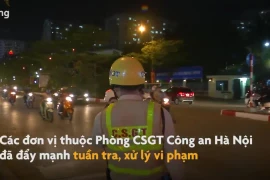 Quán nhậu đông sau giãn cách, CSGT mạnh tay xử lý vi phạm nồng độ cồn