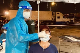 Bộ Y tế hoả tốc yêu cầu Ninh Bình thu hồi văn bản "cách ly, xét nghiệm người từ Hà Nội về”