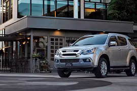 Isuzu Việt Nam giới thiệu SUV 7 chỗ mu-X B7 Plus mới, giá 859 triệu đồng