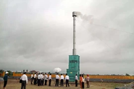 “Kiều rác” sáng chế lò đốt bằng “nguyên liệu không khí”