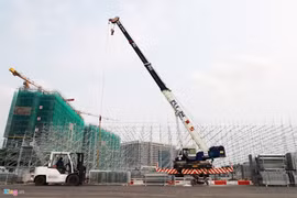 Tháo dỡ khán đài F1 Hà Nội vì tạm hoãn đua xe